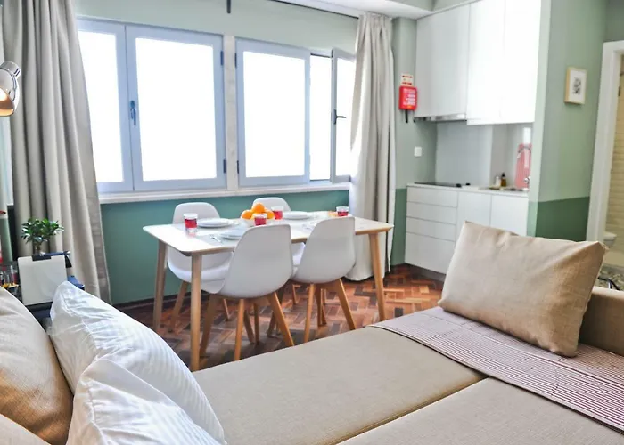 Prosecco Lifestyle In By Misha's Place 4b * Lisboa